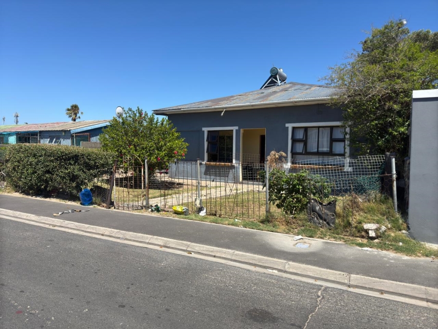 4 Bedroom Property for Sale in Florida Western Cape